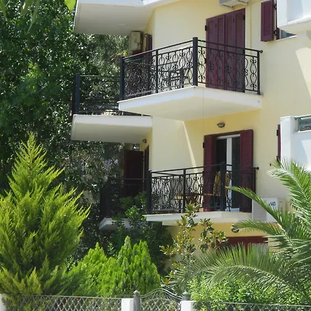 Argo Apartment