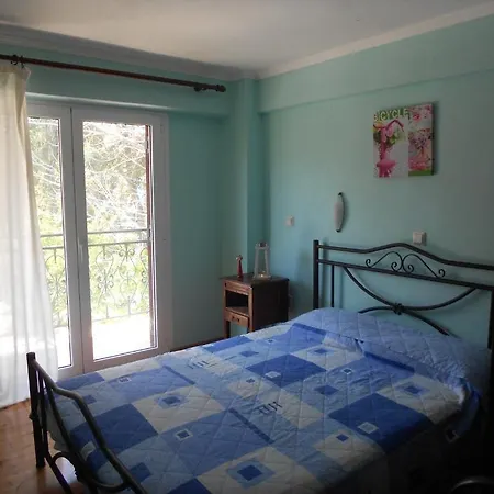Argo Apartment
